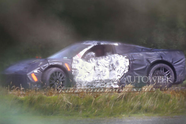 corvette-c8-spyshot-side