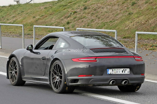 porsche-911-type992-rear