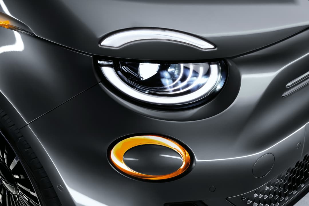 Fiat 500e 2020 headlight