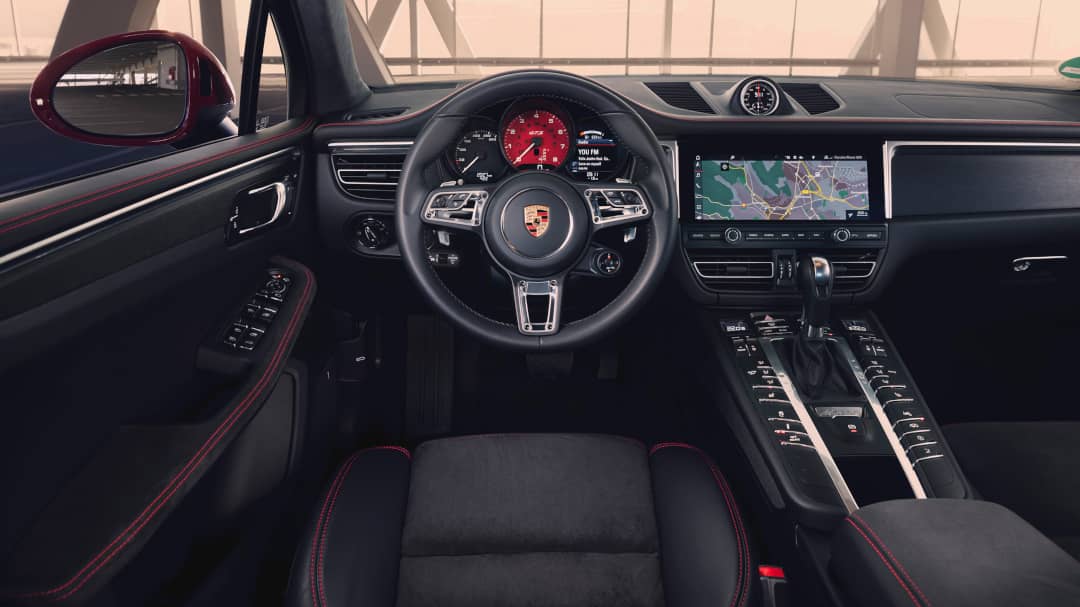 Porsche Macan GTS 2020 interior