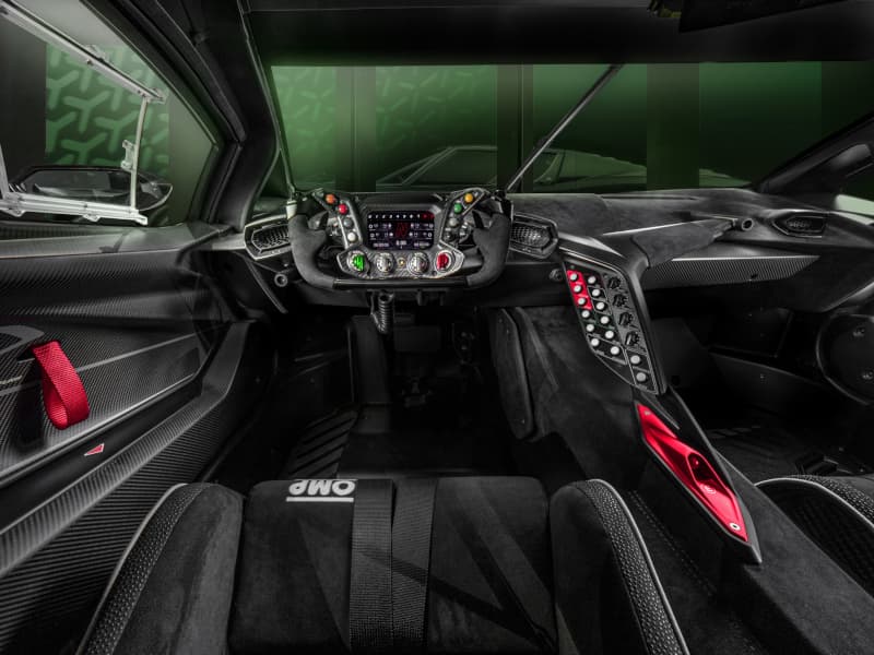 Lamborghini Essenza SCV12 interior