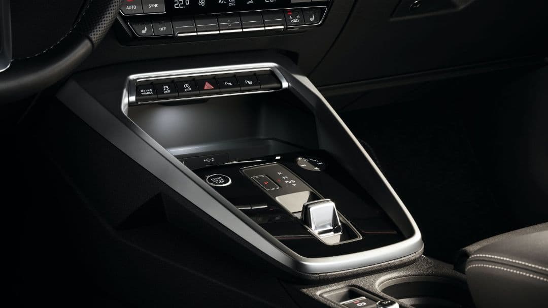 Audi A3 Sedan select lever