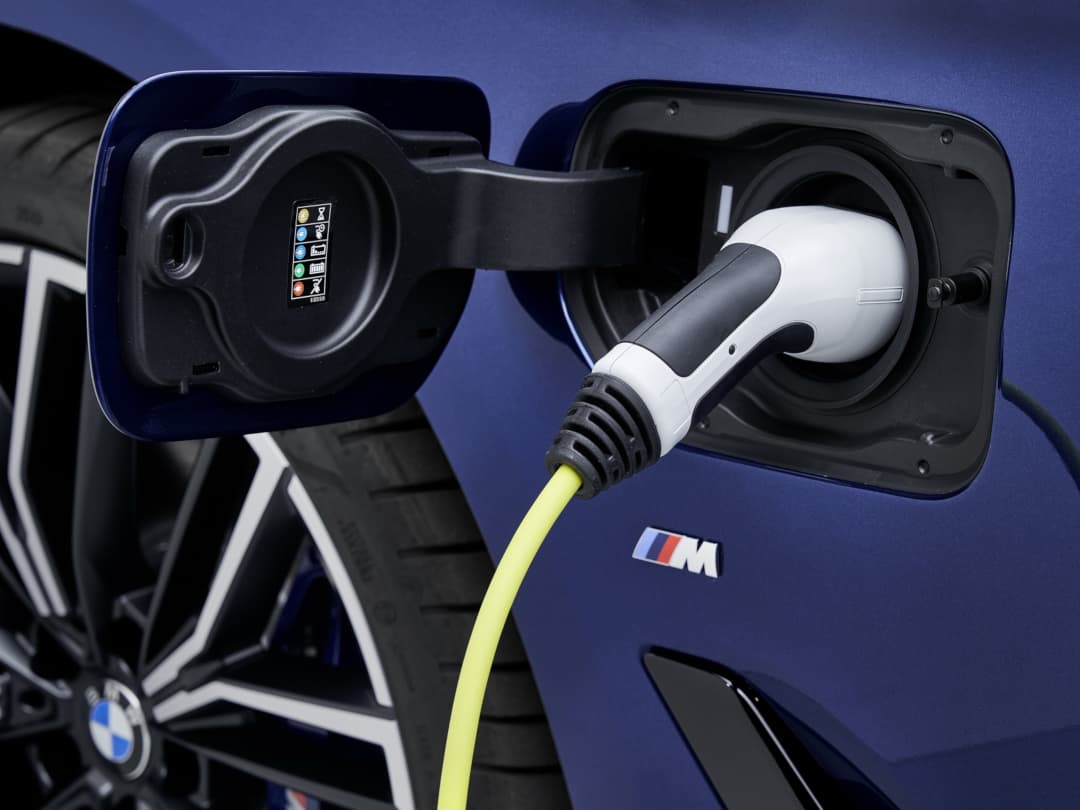 BMW 5 Series facelift 2020 plug-in
