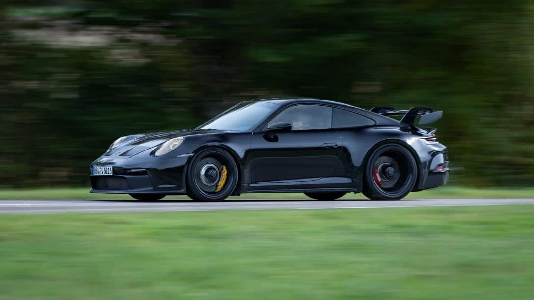 Porsche 911 GT3 type 992 Prototype Side