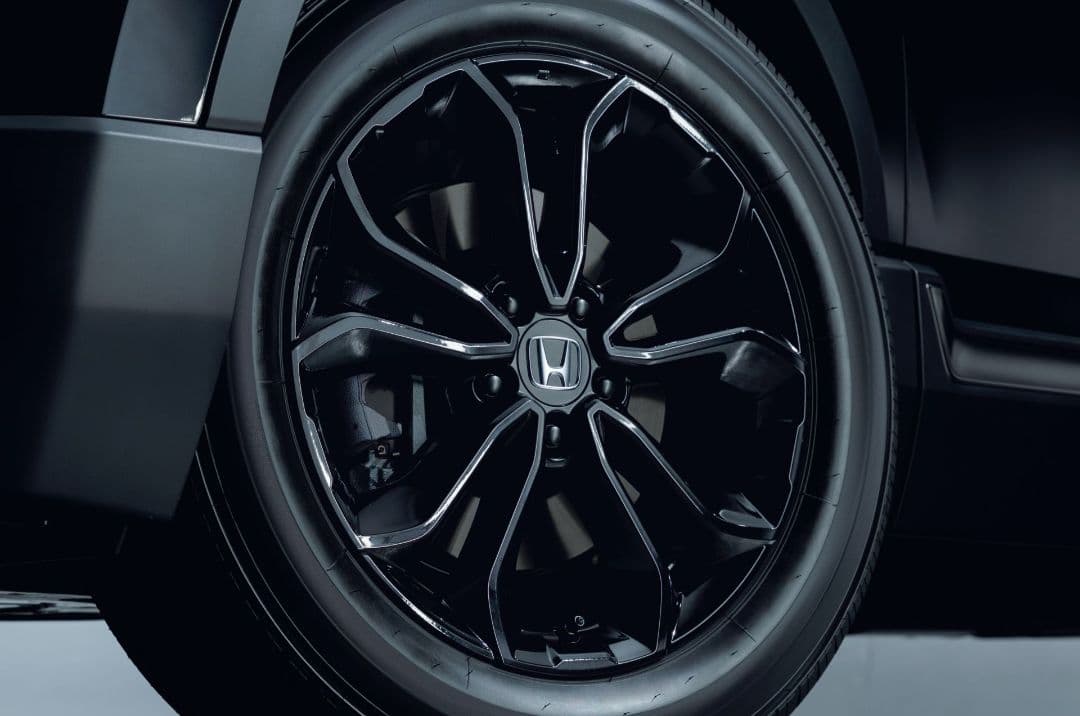 Honda CR-V BLACK EDITION wheel