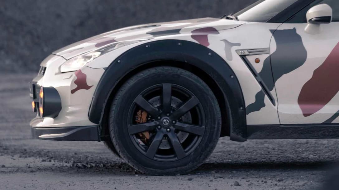 Nissan GT-R Offroad Godzilla 2.0 wheel