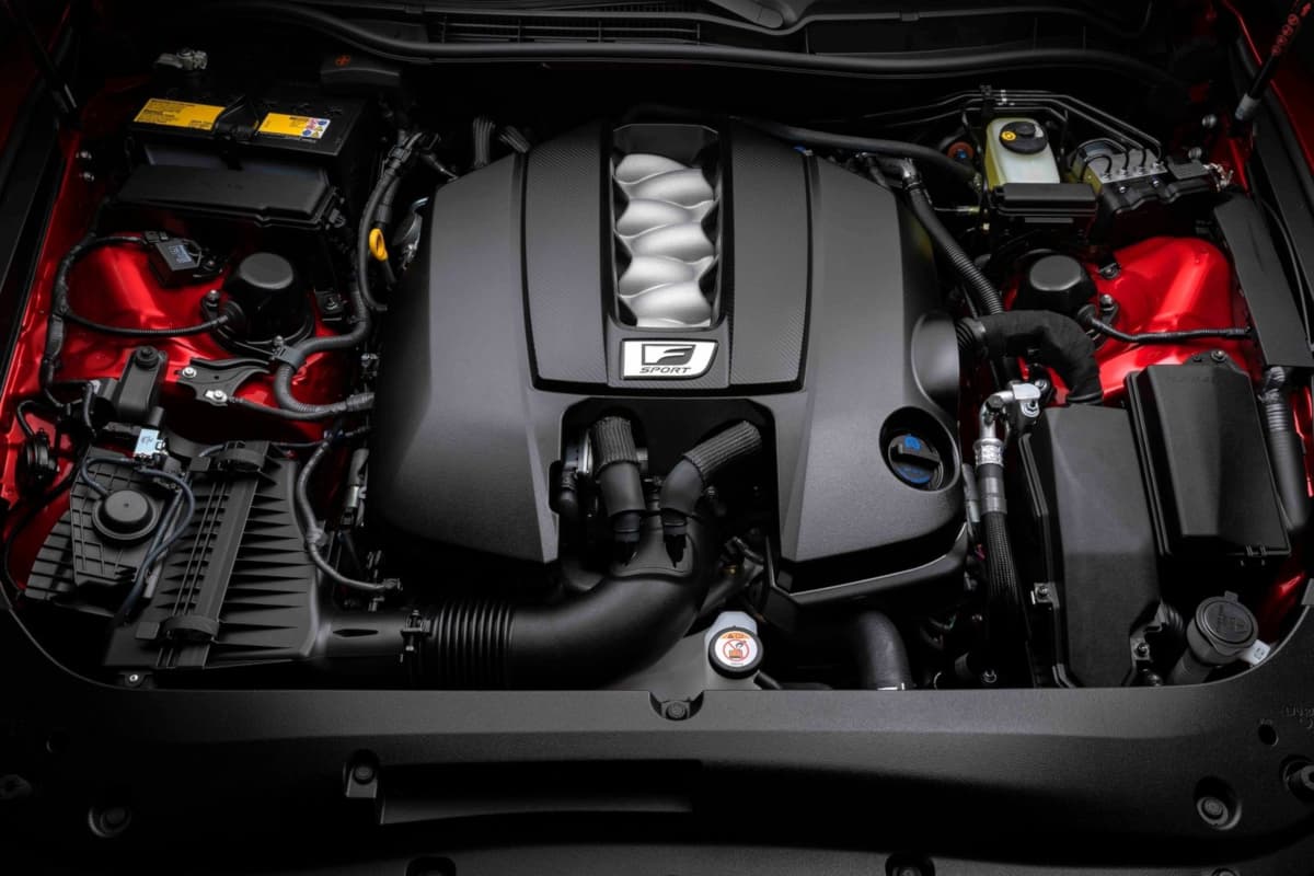 Lexus IS 500 F SPORT PERFORMANCE Engine