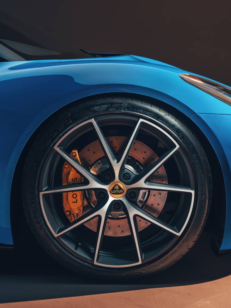 Lotus Emira 2022 Wheel