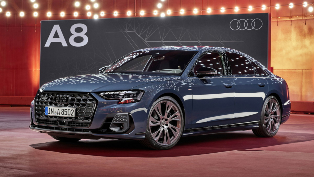 Audi A8 2022 Facelift Front three quarter