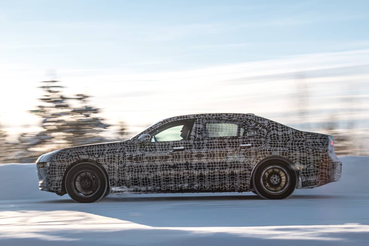 BMW i7 Prototype Teaser Side