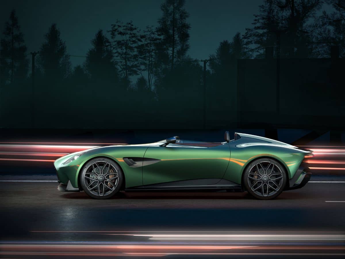 Aston Martin DBR22 Concept Side