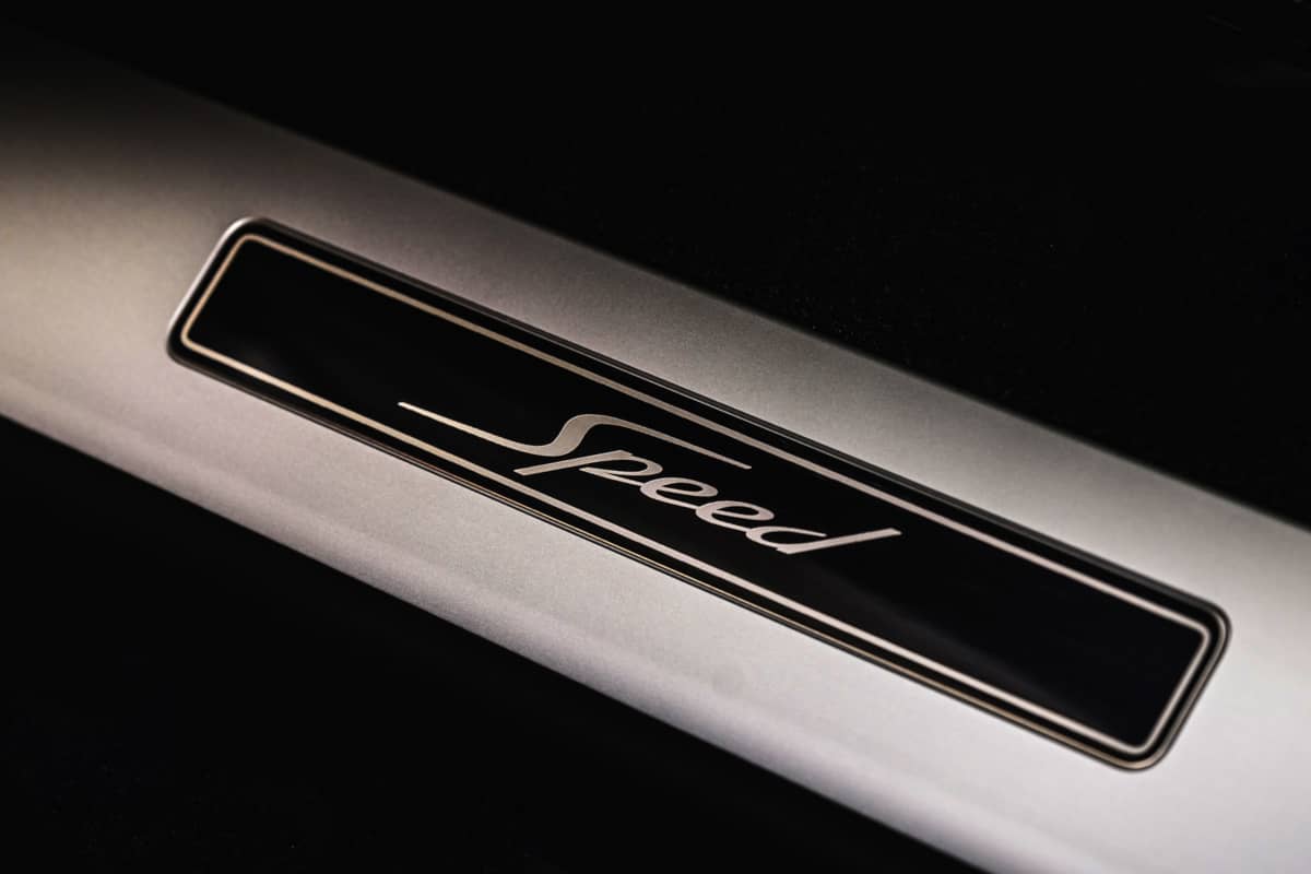 Bentley Flying Spur Speed Scuff plate