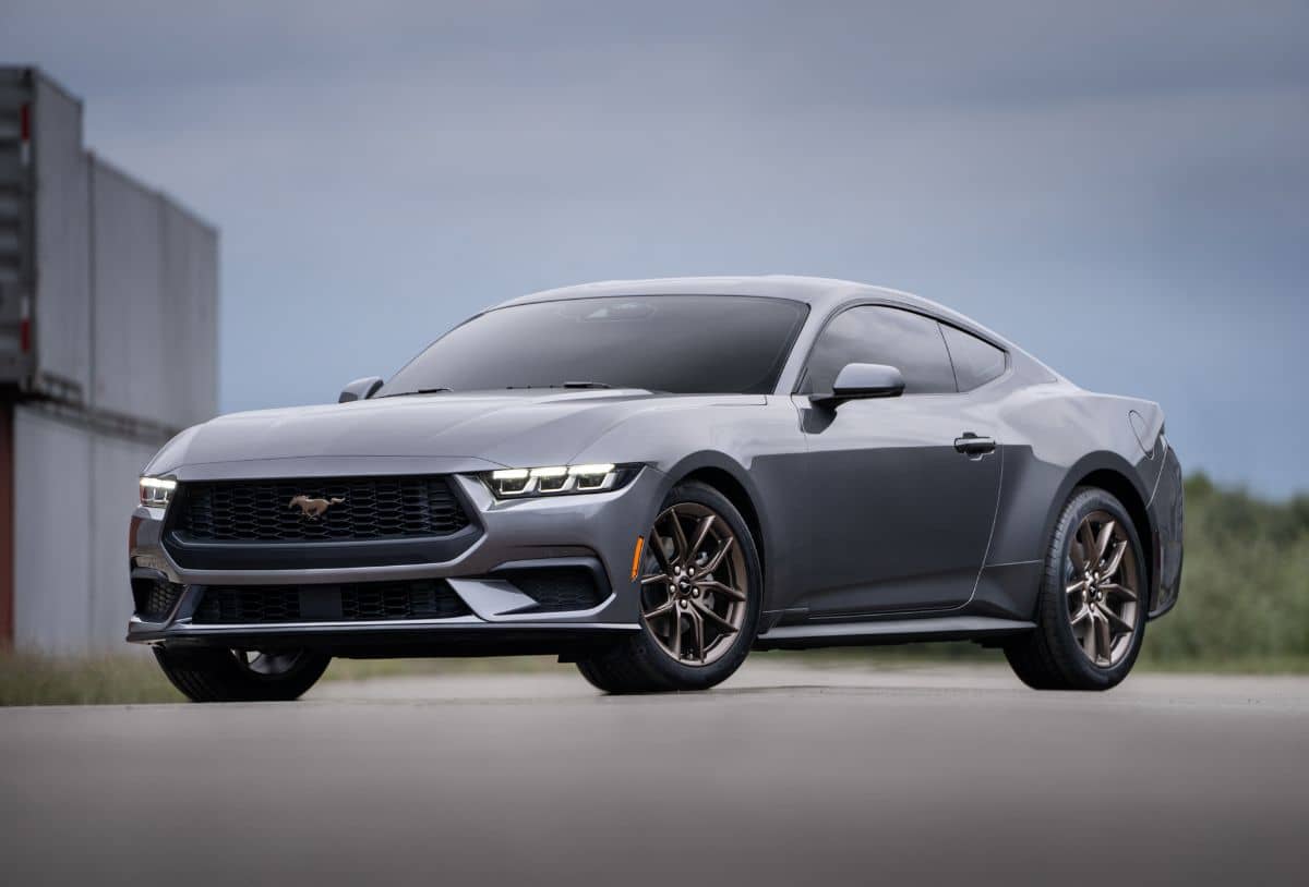 Ford Mustang 2024 Eco Front
