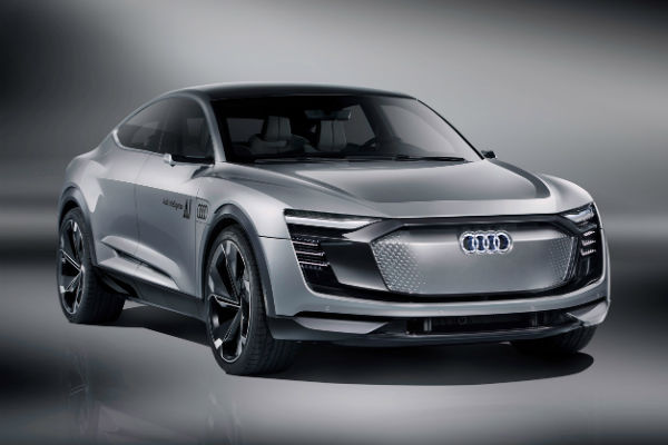 Audi Elaine Concept　レベル4自動運転搭載のハイパフォーマンスEV！
