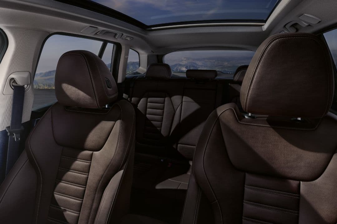 BMW iX3 seats