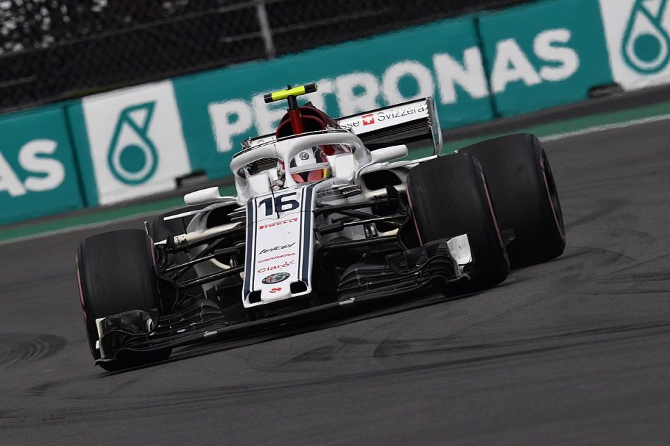 F1-2018-Rd19-#16-Sauber-1