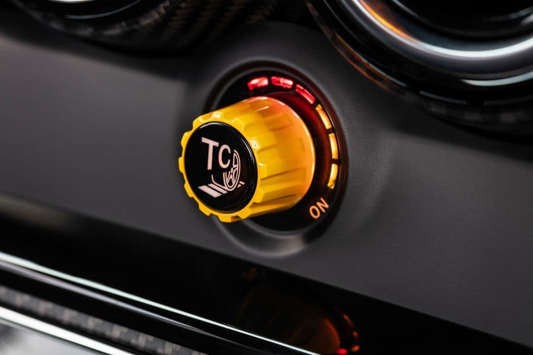 AMG GT Black Series dial