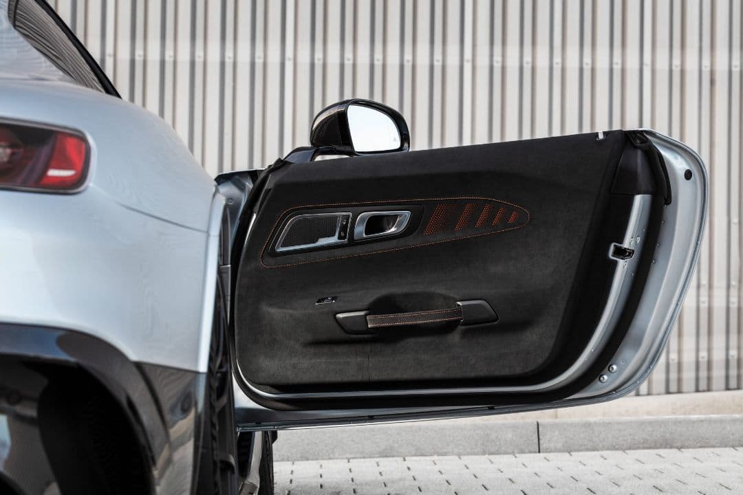 AMG GT Black Series door trim