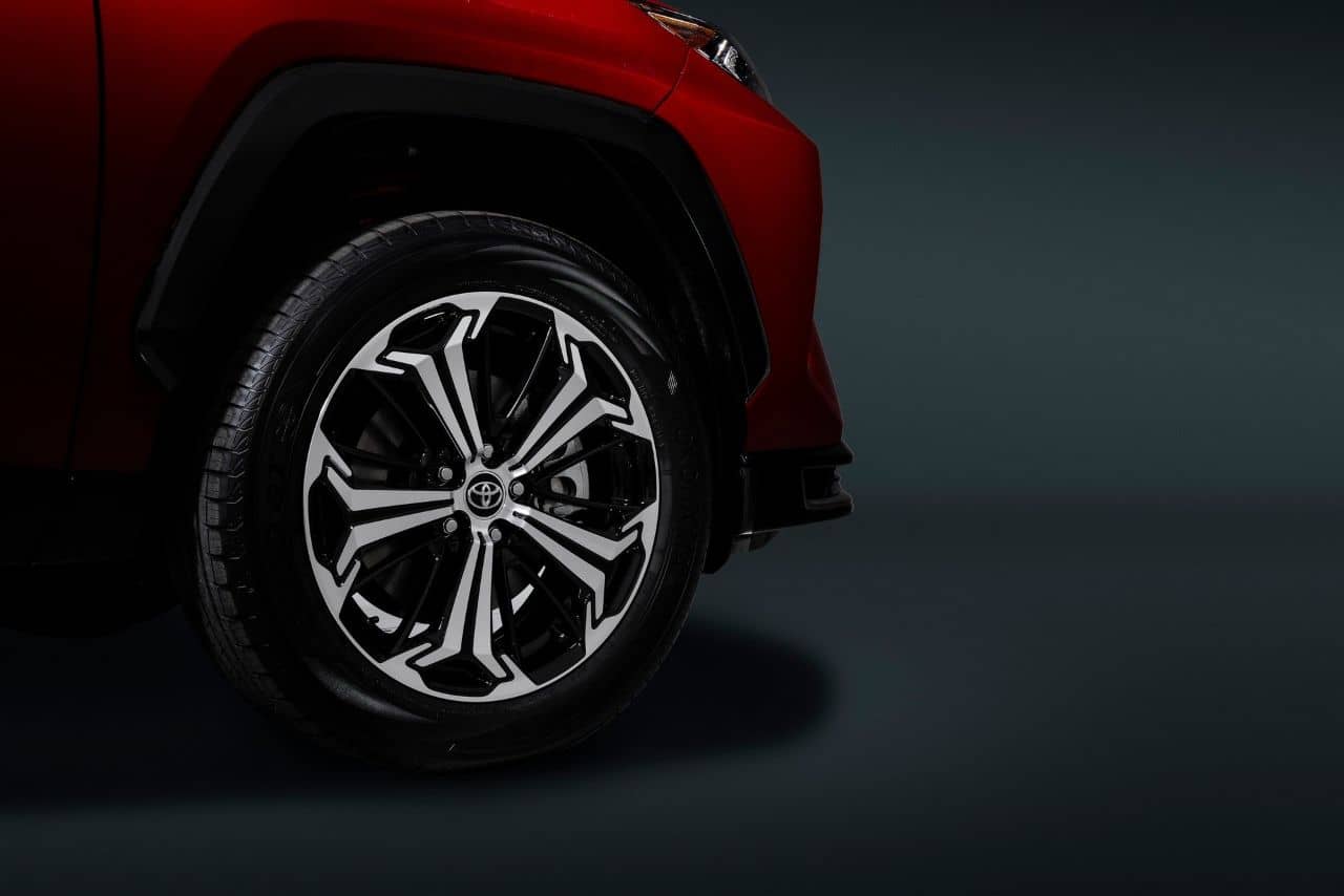Toyota RAV4 Prime wheel
