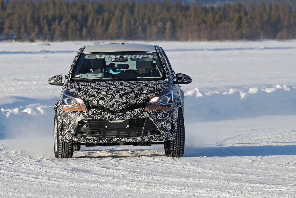 Toyota Yaris Cross Snow Test Spyshot front