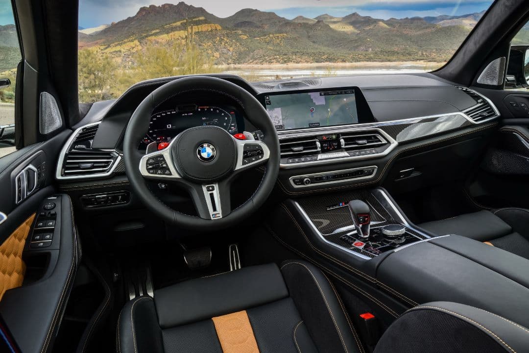 BMW X5 M cockpit