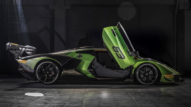 Lamborghini Essenza SCV12 side door open