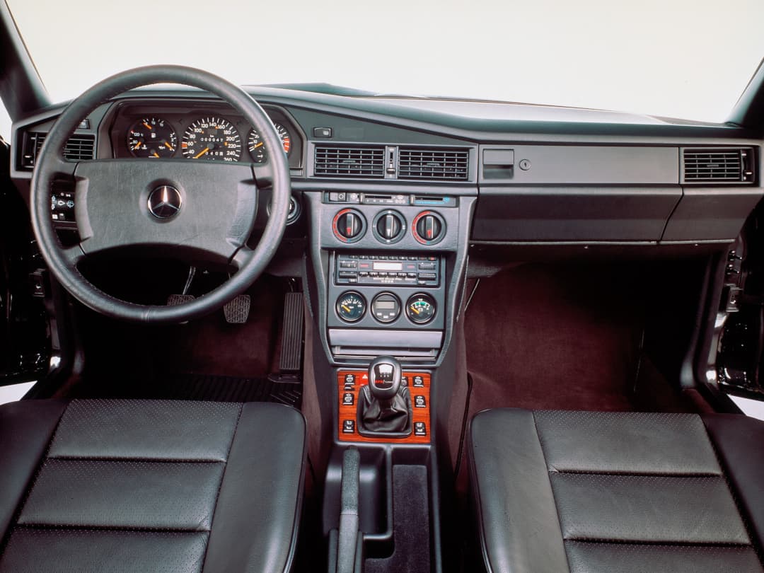 Mercedes-Benz 190E 2.5-16 Evolution II interior