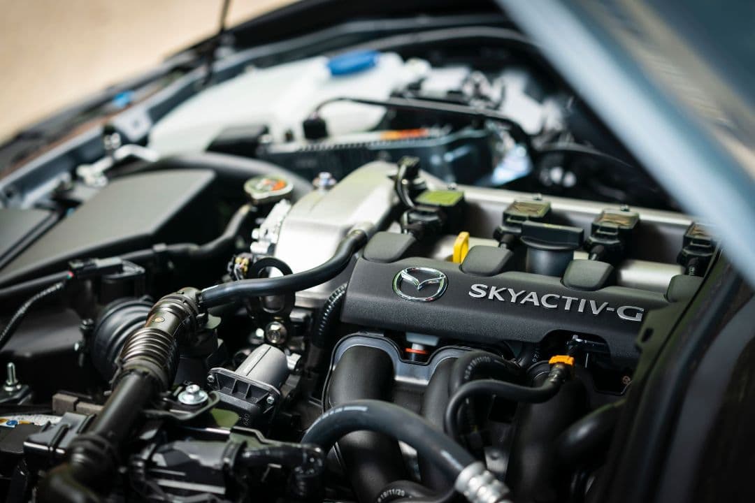 Mazda MX-5 R-Sport engine