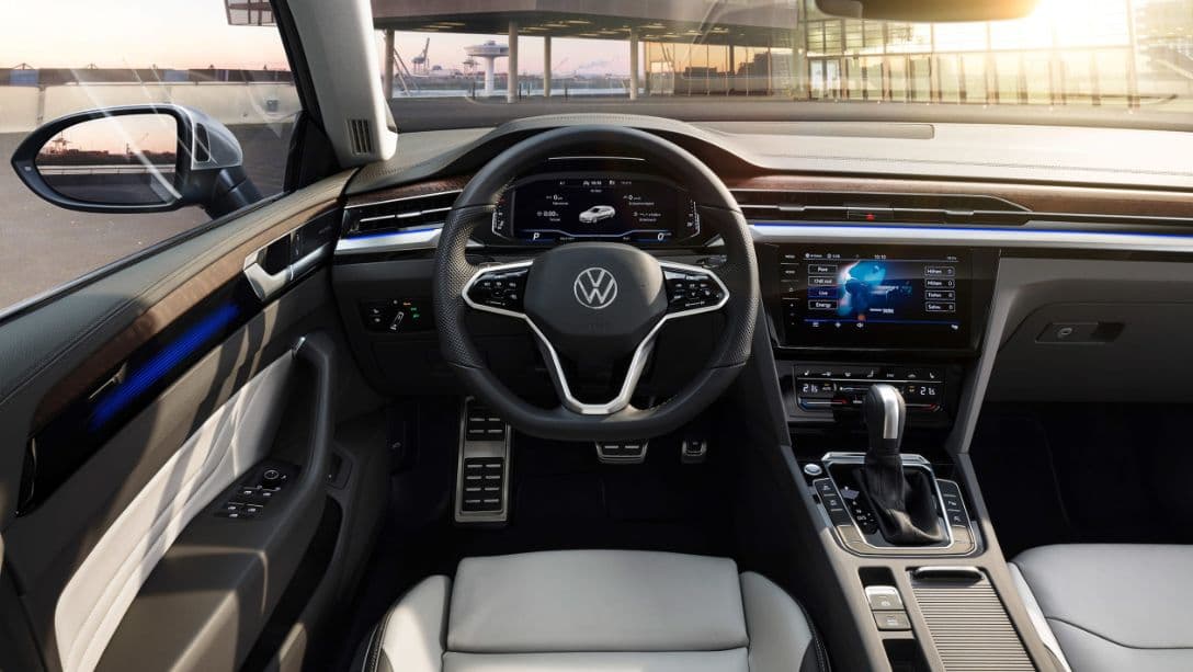 VW Arteon Facelift steering wheel