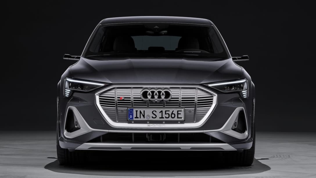 Audi e-tron S Sportback 2021 front