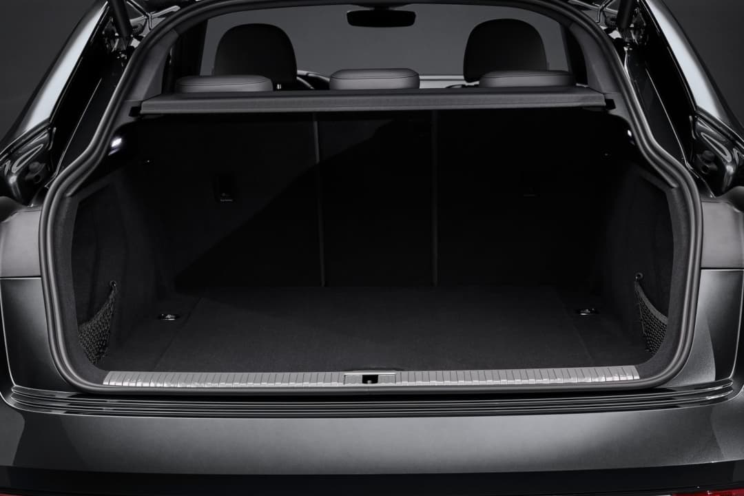 Audi e-tron Sportback S 2021 luggage