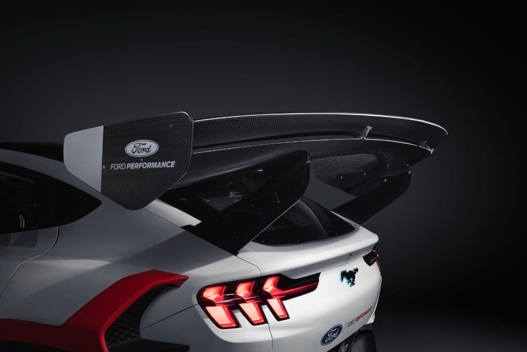 Ford Mustang Mach-E 1400 rear wing
