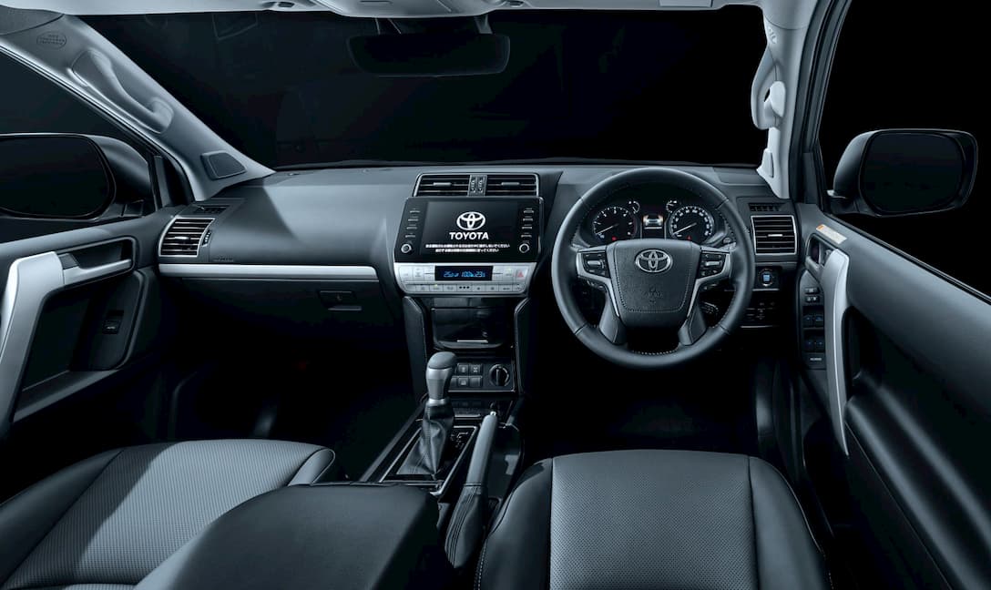 Toyota Land Cruiser Prado 2020 interior