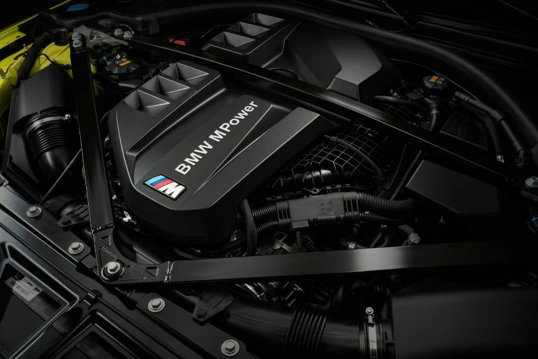 BMW M4 Coupe Engine