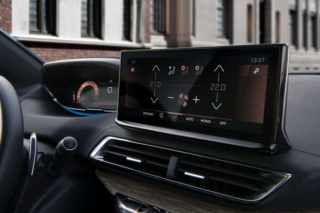 Peugeot 3008 MY2021 Facelift touch screen