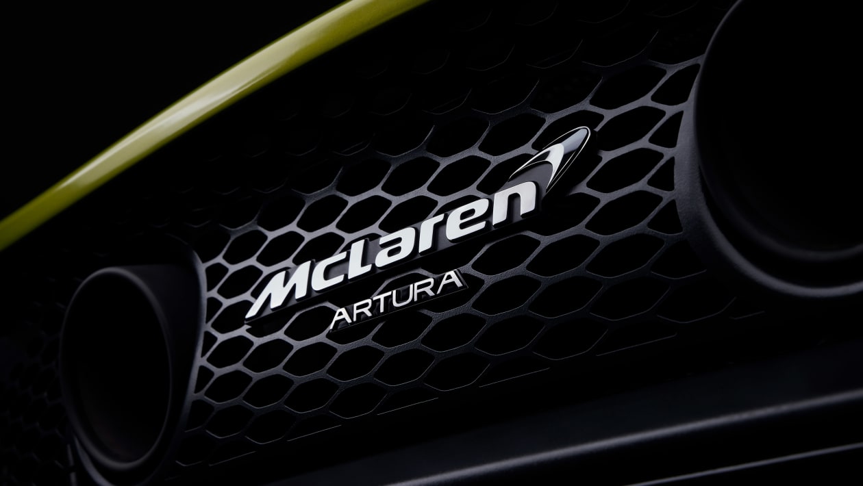 マクラーレン アルトゥーラ　ハイブリッドスーパーカーは2021年発売!
