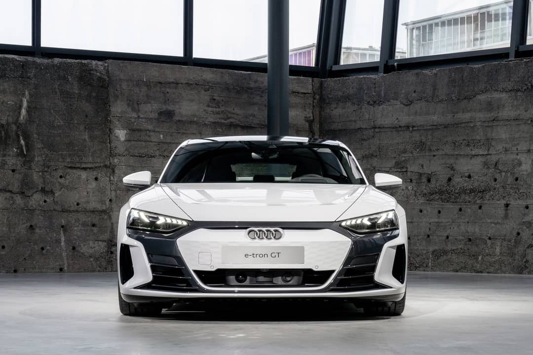Audi e-tron GT Front