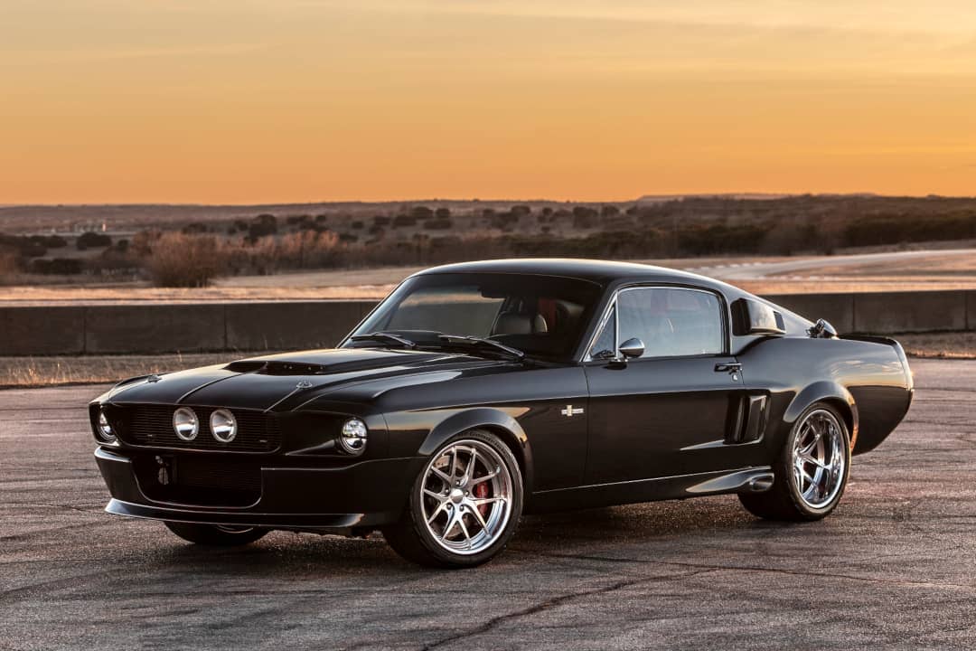 Classic Recreation Shelby GT500CR Carbon Front three quarter