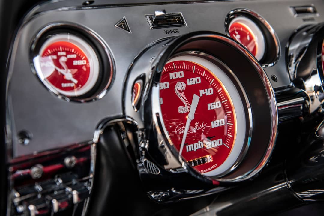 Classic Recreation Shelby GT500CR Carbon Meter