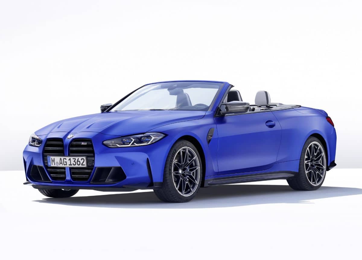 BMW M4 Competition Convertible Front three quarter