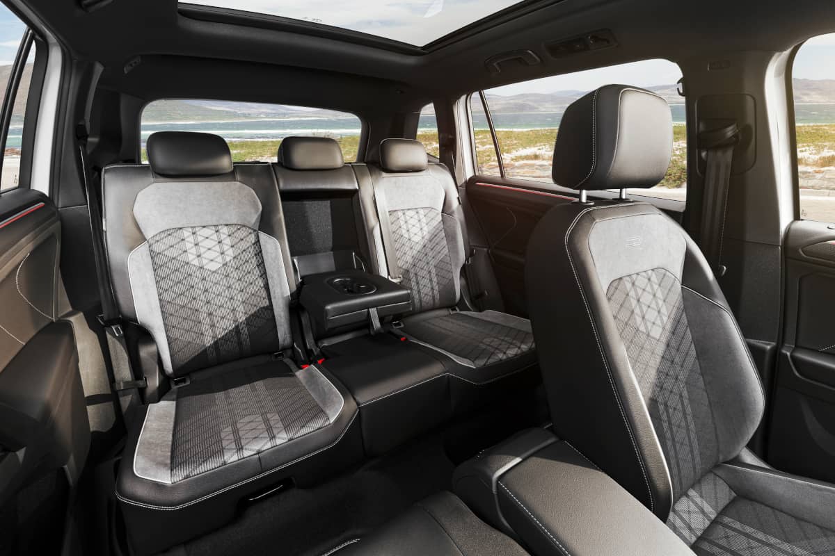 VW Tiguan Allspace 2022 Rear seats