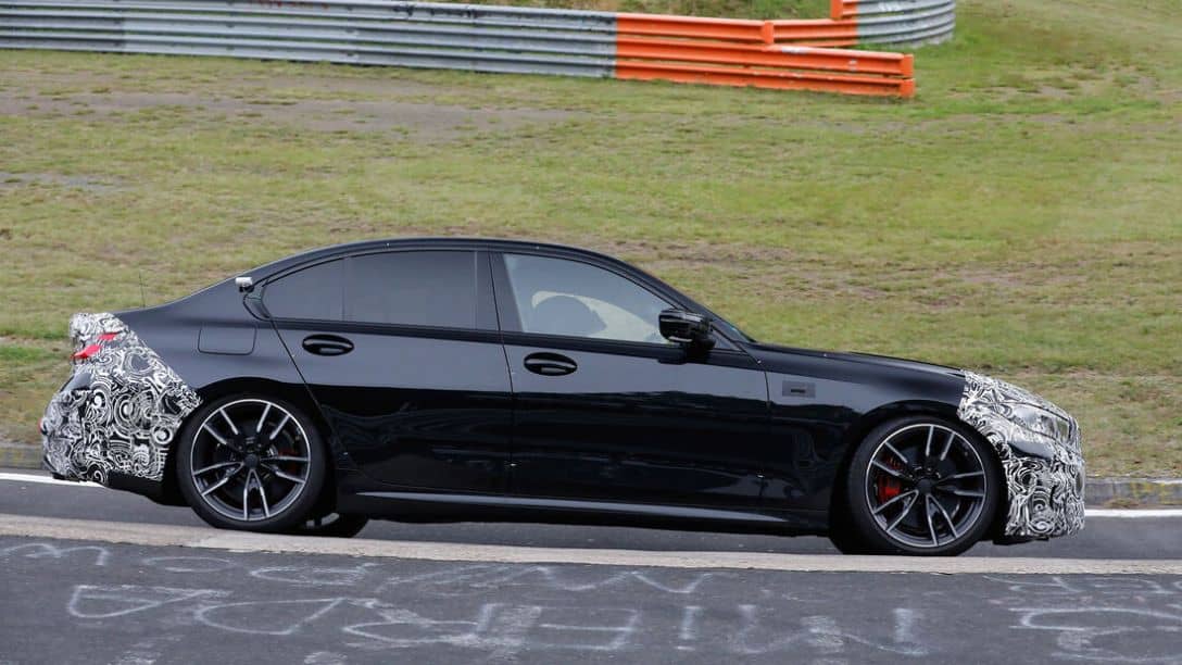 BMW 3 Series 2022 Facelift Spyshot Side