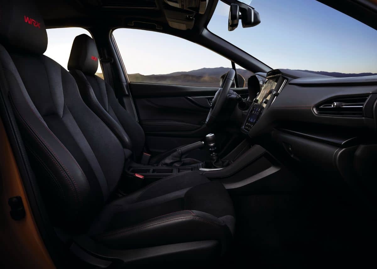 Subaru WRX 2022 Front seat