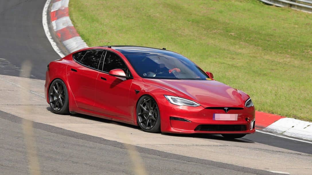 Tesla Model S Plaid at Nürburgring Front three quarter