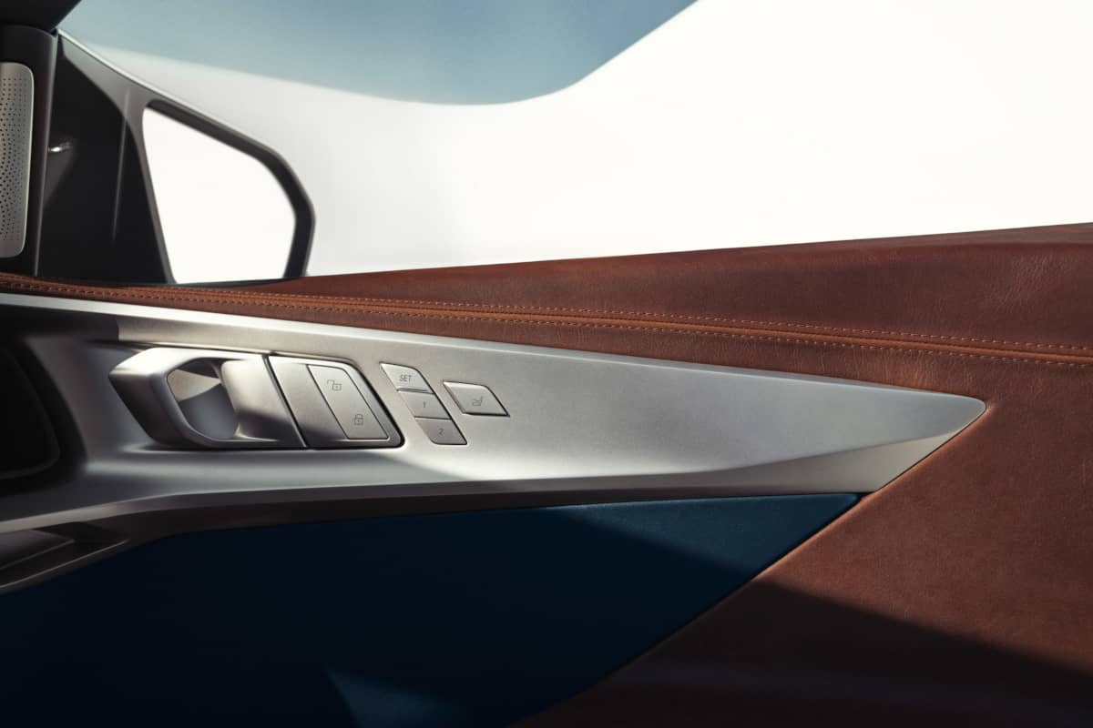 BMW Concept XM Door inner trim
