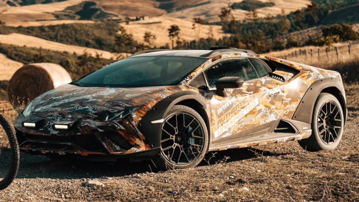 Lamborghini Huracan Sterrato Teaser Front