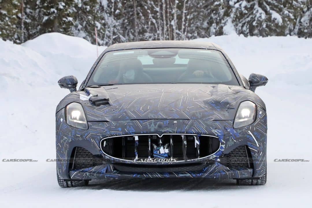 Maserati GranTurismo Spyshot Front