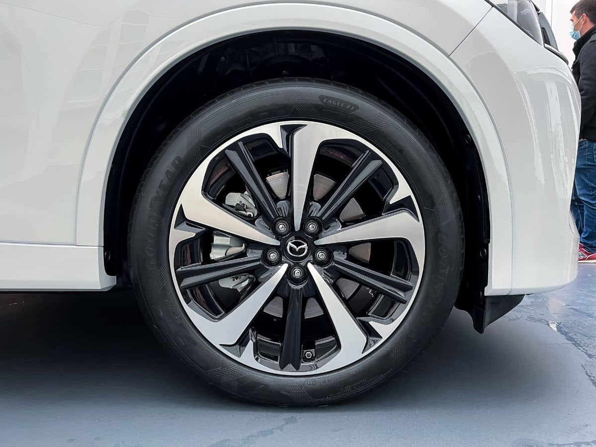 Mazda CX-60 Unveiled Wheel