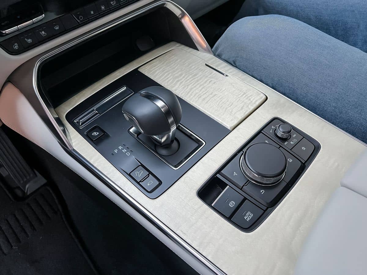 Mazda CX-60 Unveiled Console