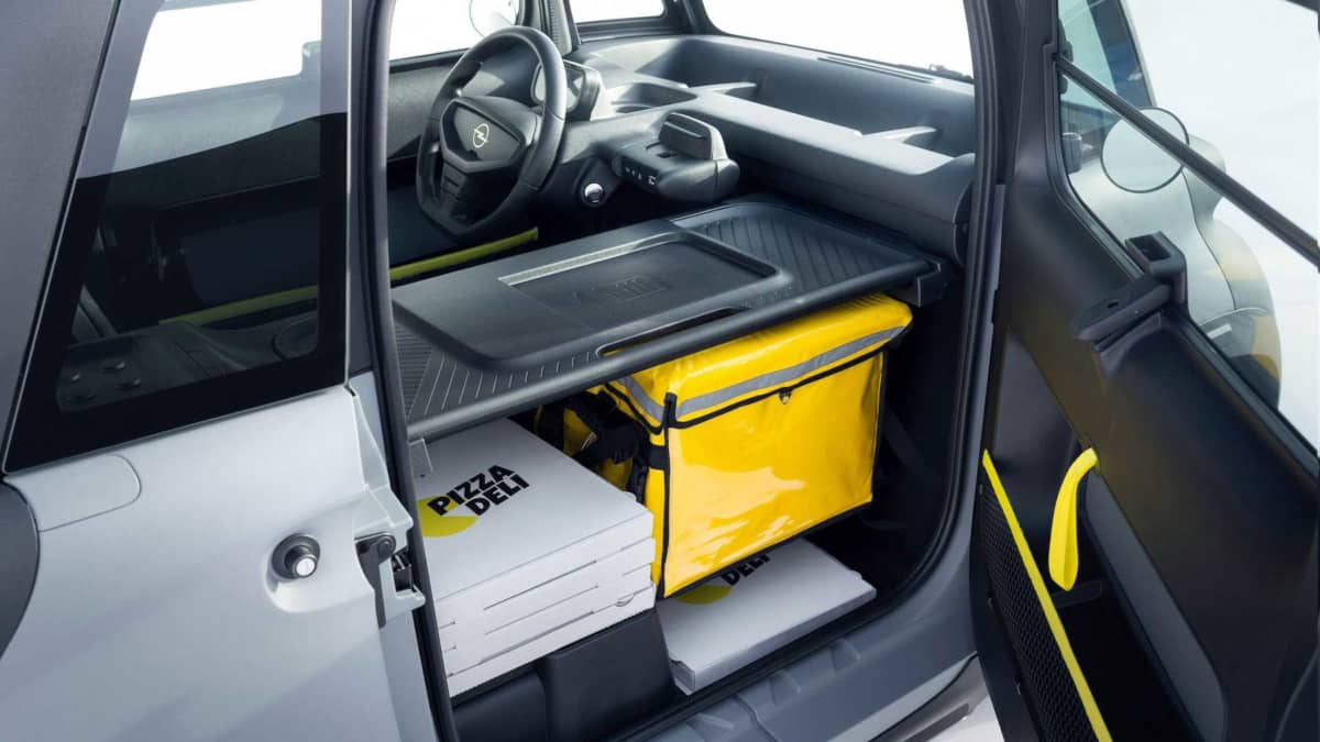 Opel Rocks-e Kargo Luggage